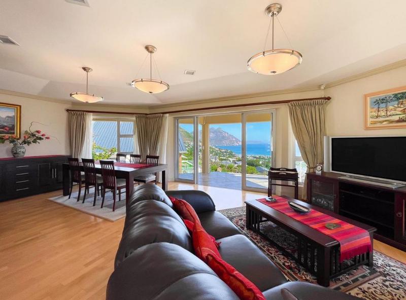 4 Bedroom Property for Sale in Hout Bay Western Cape